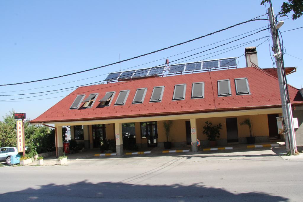 Hotel - Restaurant Chairite Sófia Exterior foto